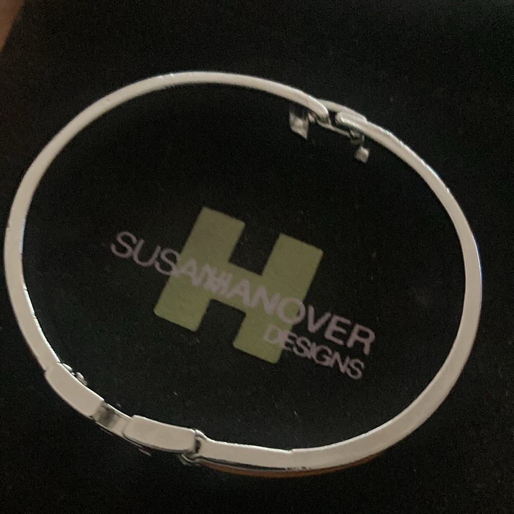Bracelet - Picture 3 of 4
